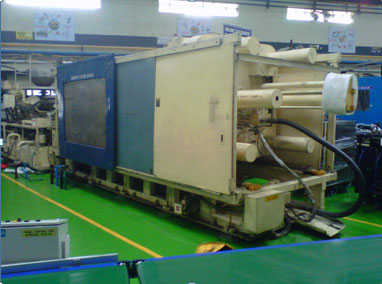 UBE 850 ton injection Molding Machine-1